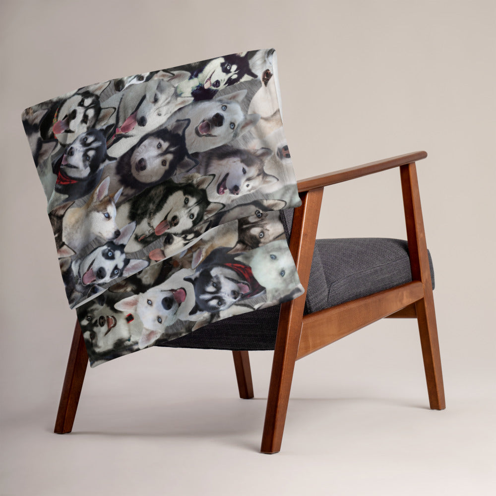 Siberian Husky Throw Blanket