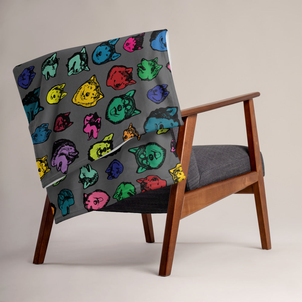 Alaskan Malamute Colorful Faces Throw Blanket