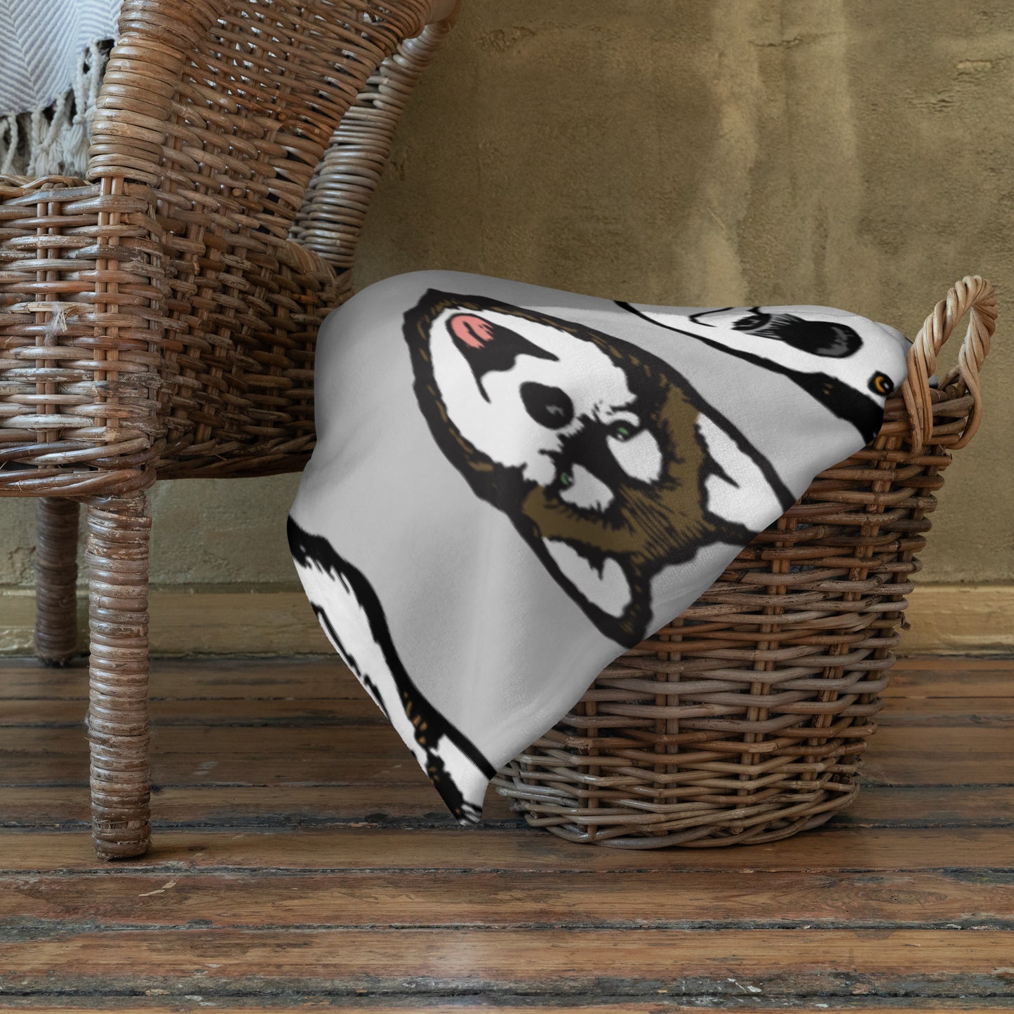 Alaskan Malamute Pattern Throw Blanket